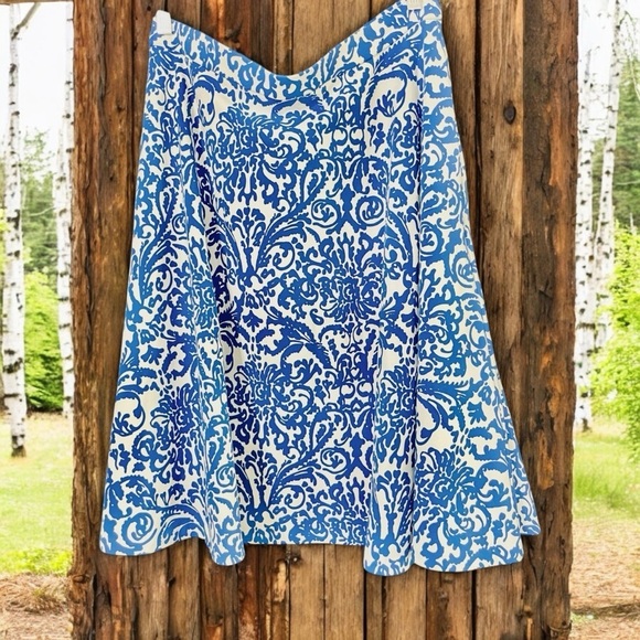 Adrienne Vittadini Skirt Size L Floral Circle Pockets Knit Stretchy Blue White - Picture 1 of 11
